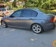 BMW e 90 320 d 2005. godiste
