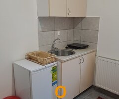 Zemun, Nova Galenika, izdajem sobu za zaposlenu osobu - 3