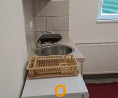 Zemun, Nova Galenika, izdajem sobu za zaposlenu osobu - 4